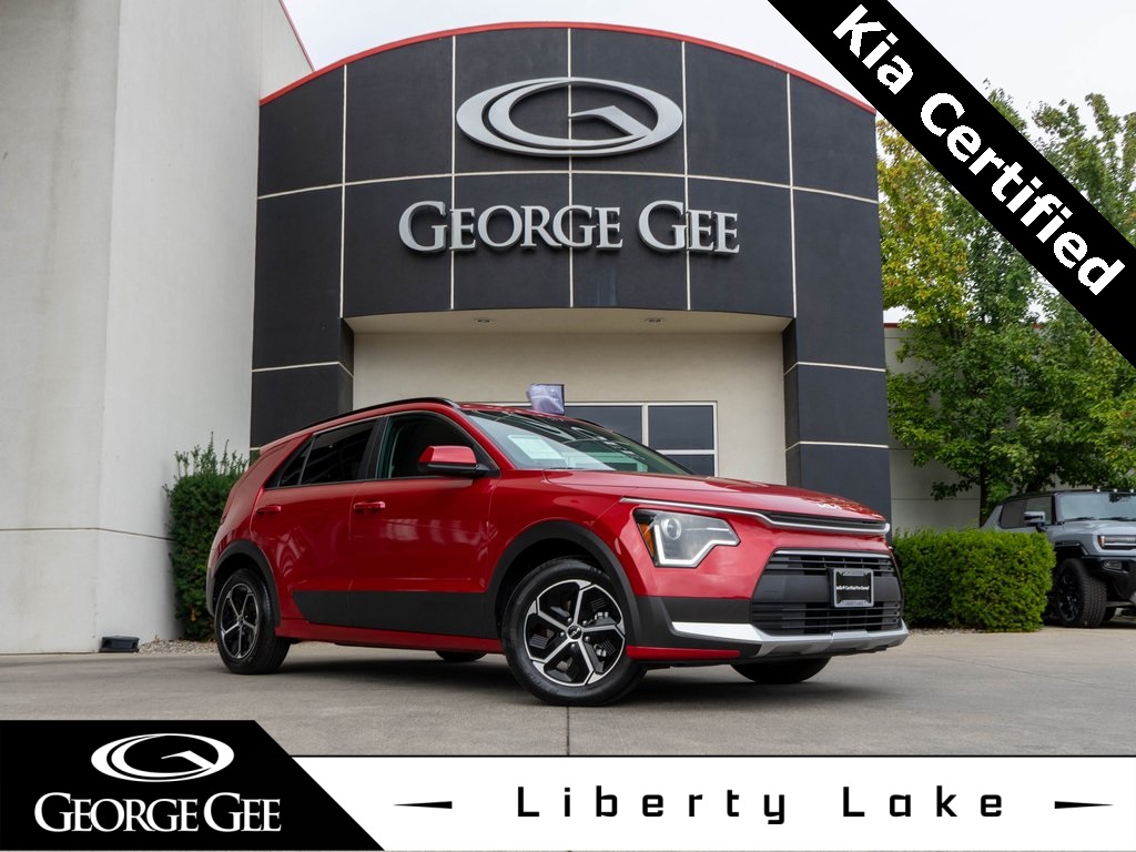 2024 Kia Niro LX's photo