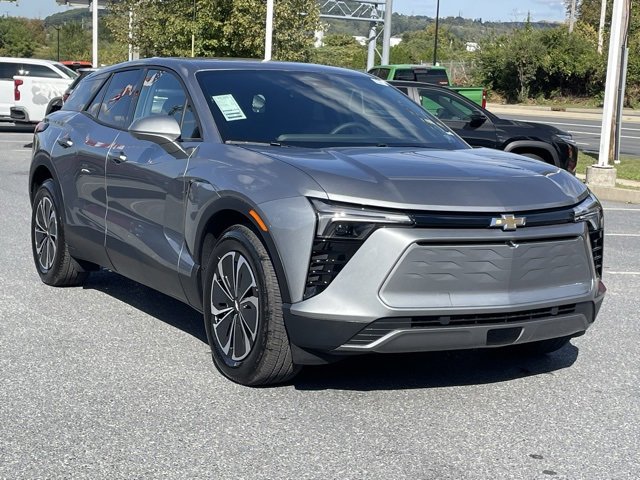 2026 Chevrolet Blazer EV LT's photo