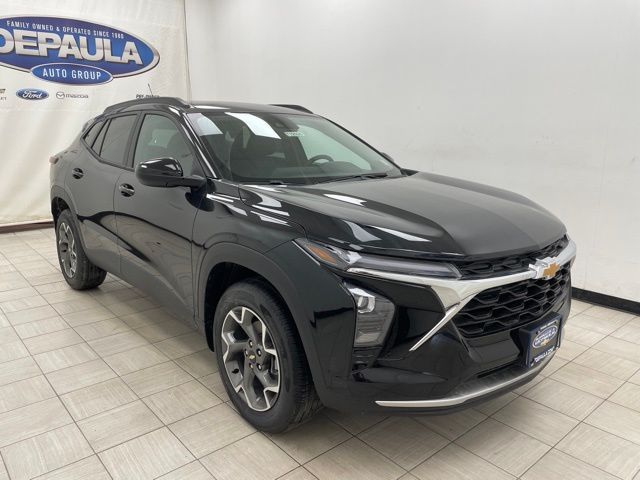 2026 Chevrolet Trax LT's photo