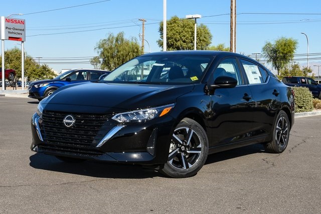 2025 Nissan Sentra SV's photo