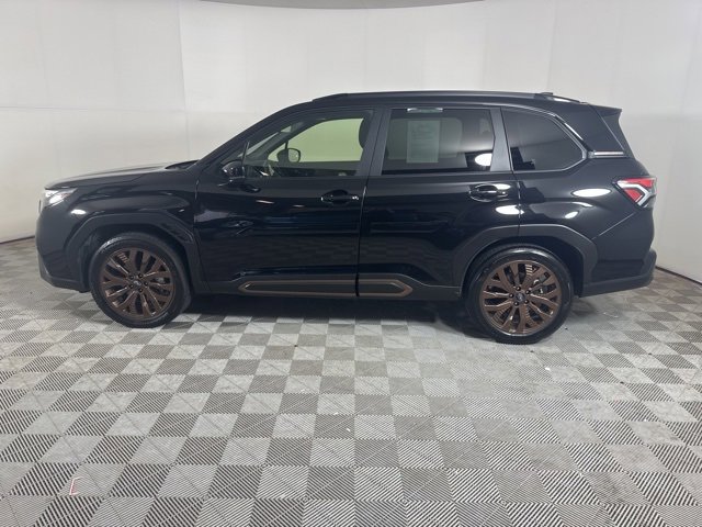2025 Subaru Forester Sport photo 2