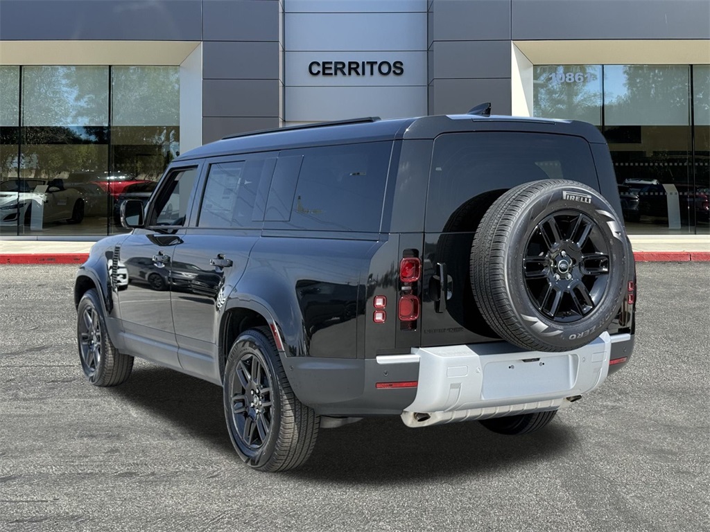 2025 Land Rover Defender 130 S photo 7