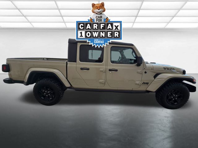 2022 Jeep Gladiator Willys photo 2