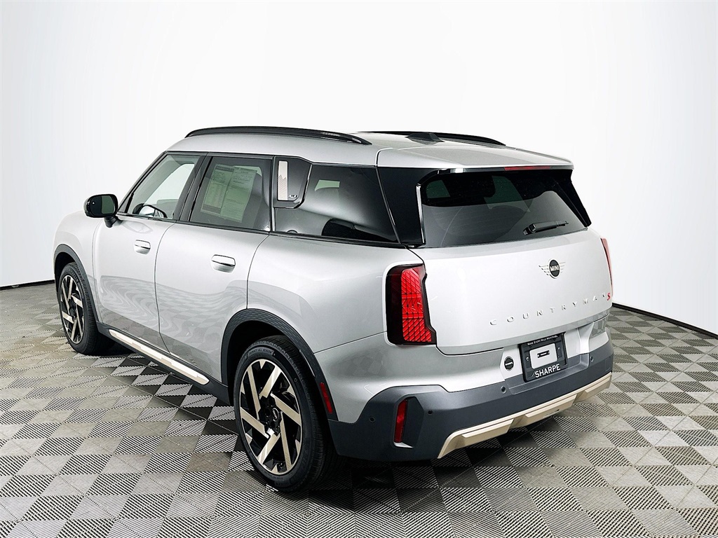 2025 Mini Cooper S ALL4 photo 3