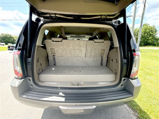 2019 Gmc Yukon SLT photo 21