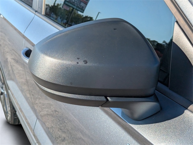 2022 Volkswagen Taos S photo 10