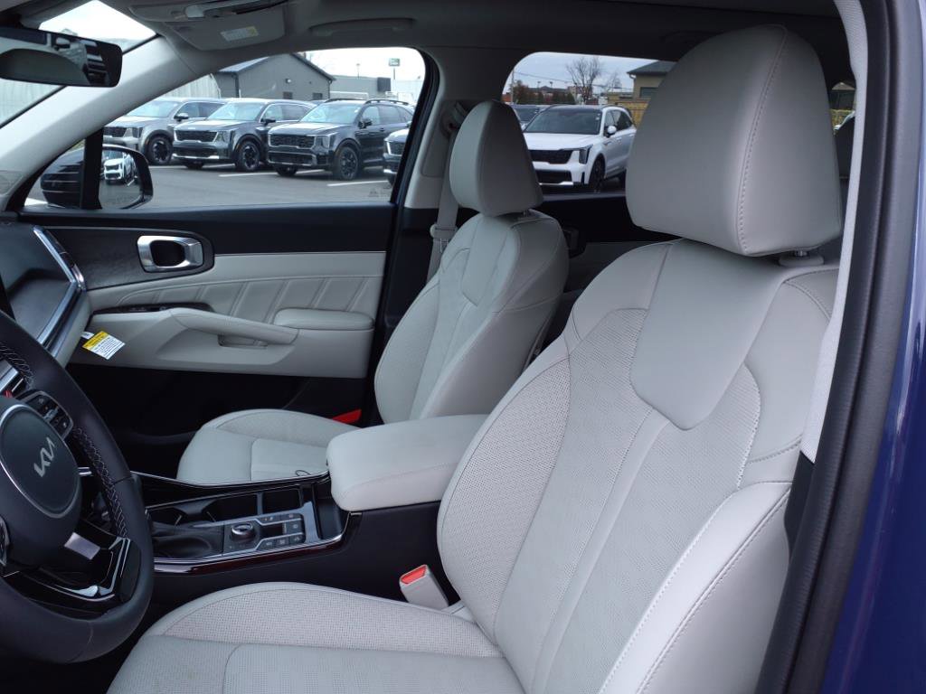 2025 Kia Sorento X-Line SX photo 6