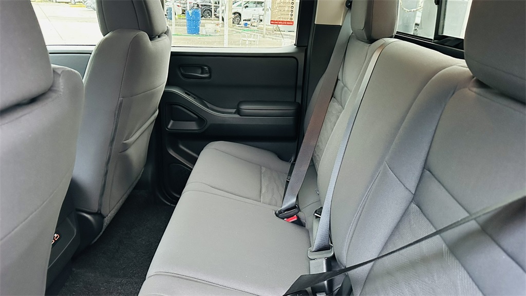 2026 Nissan Frontier S photo 25