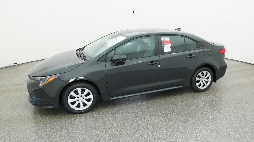 2025 Toyota Corolla LE photo 7
