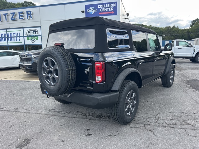 2025 Ford Bronco Big Bend photo 3