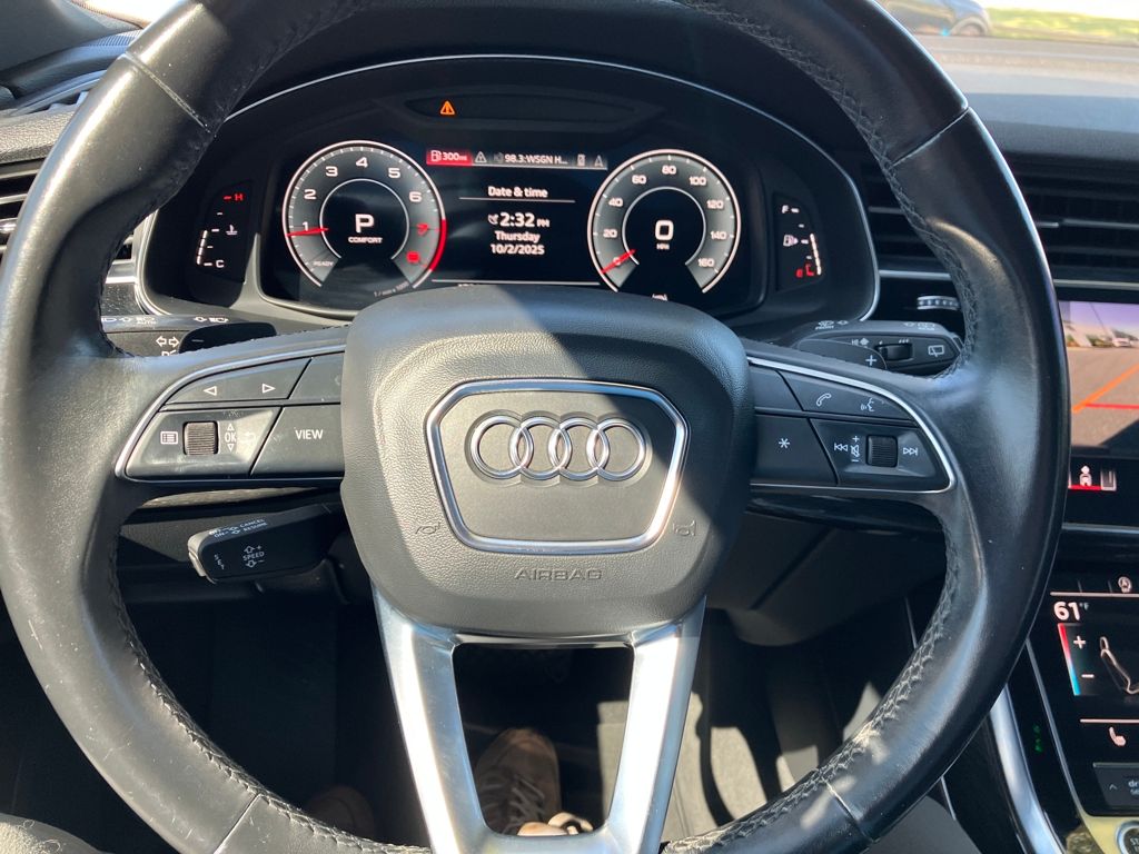 2021 Audi Q7 45 Premium photo 19
