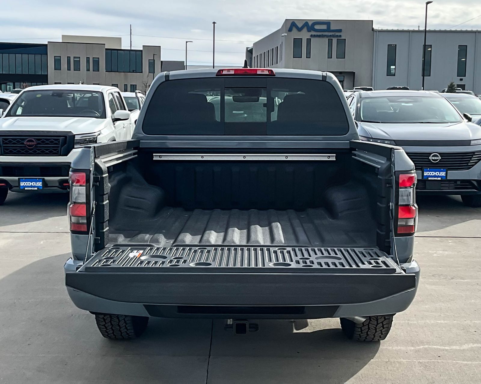 2025 Nissan Frontier PRO-4X photo 11