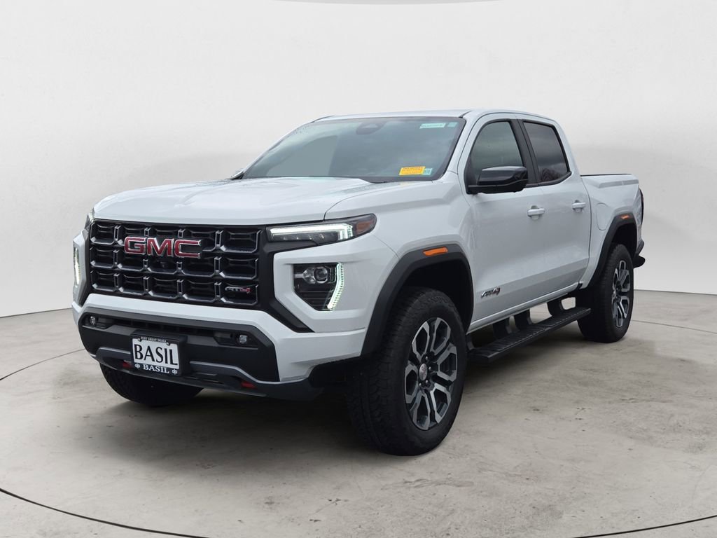 2024 GMC Canyon AT4's photo