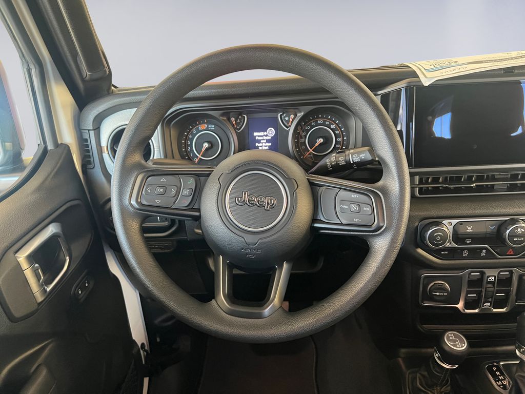 2025 Jeep Wrangler Sport photo 13