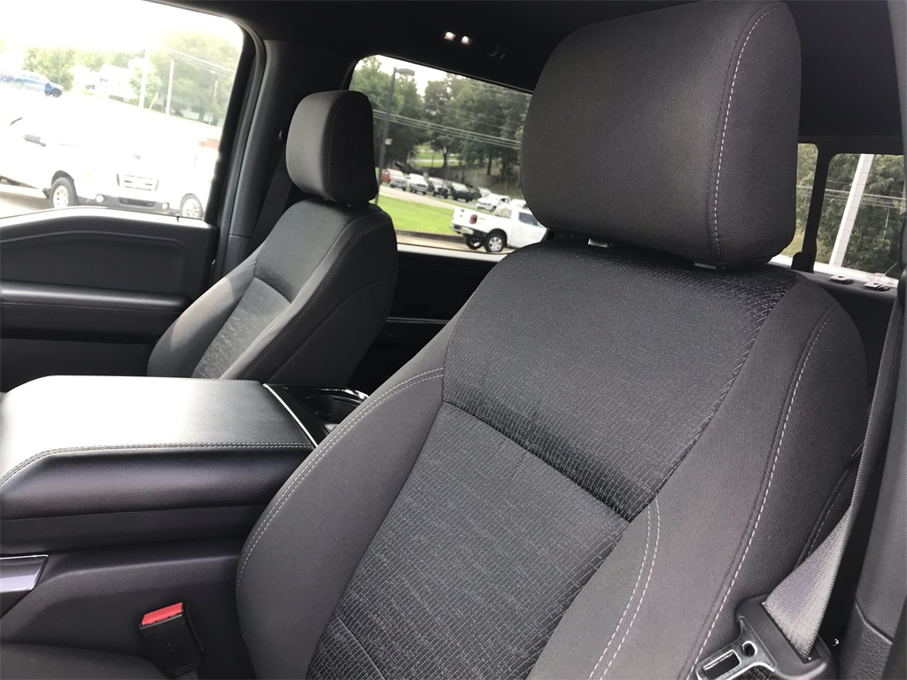 2023 Ford F-150 XLT photo 11