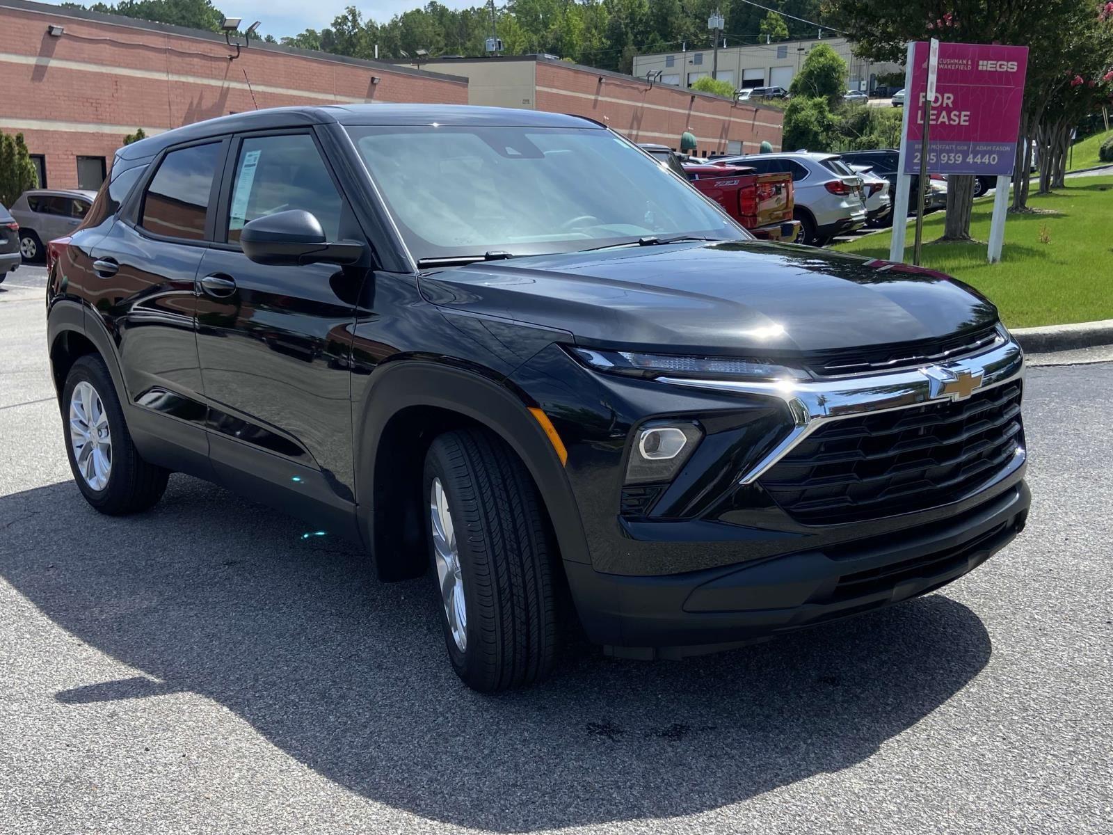 2026 Chevrolet Trailblazer LS photo 4