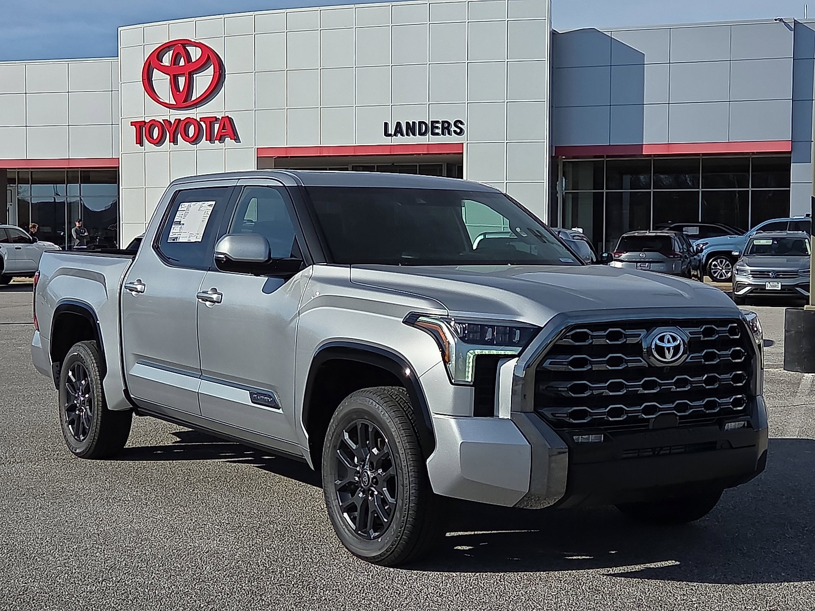 2026 Toyota Tundra Platinum's photo