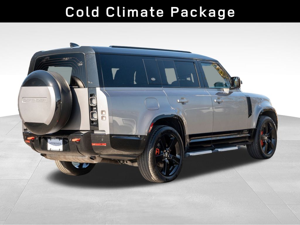 2024 Land Rover Defender 130 X photo 4