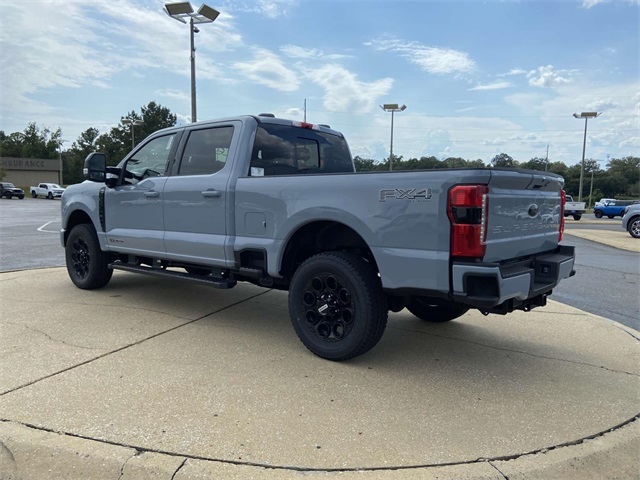 2026 Ford F-350 photo 4
