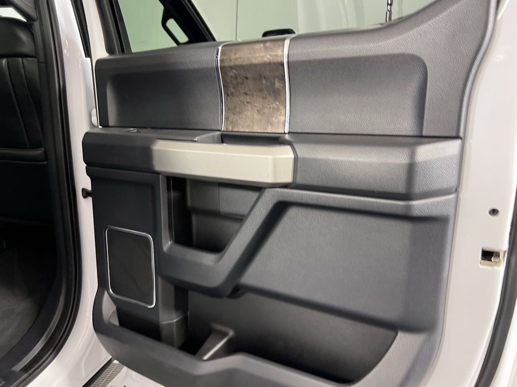 2022 Ford F-250 photo 21