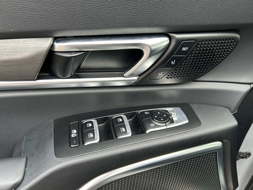 2024 Kia Telluride X-Line photo 8