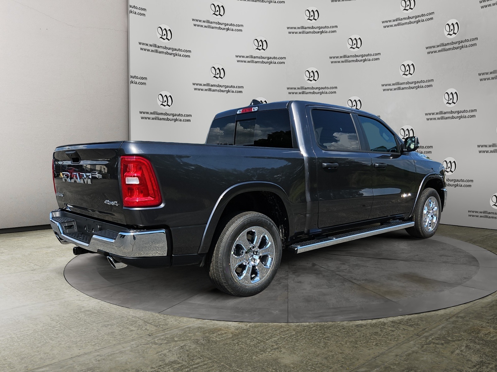 2025 Ram 1500 Big Horn Lone Star photo 5