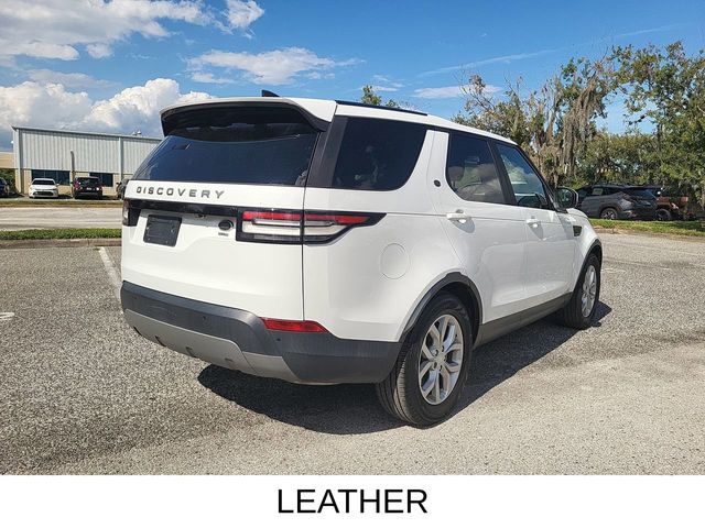 2018 Land Rover Discovery SE photo 2
