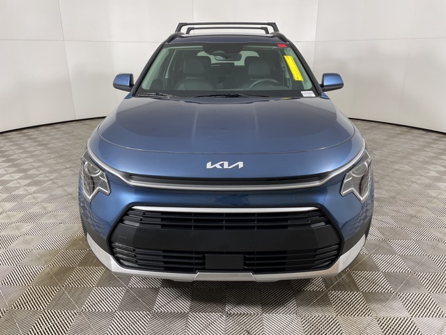 2025 Kia Niro EX photo 3