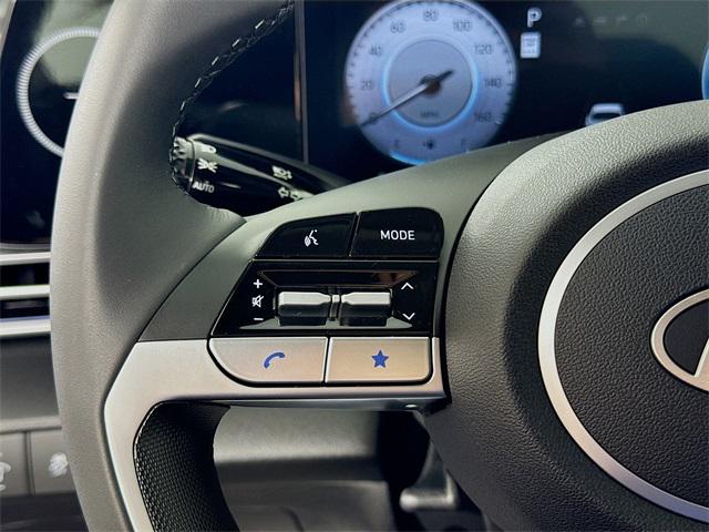2025 Hyundai Elantra SEL Convenience photo 14