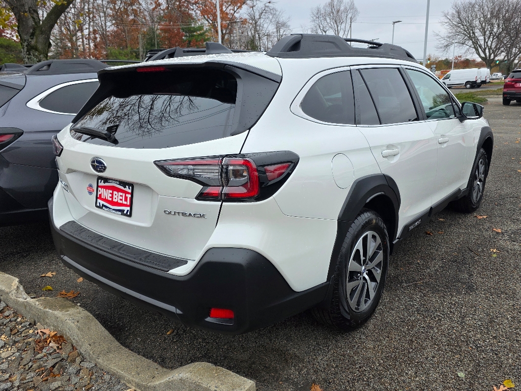 2025 Subaru Outback Premium photo 4
