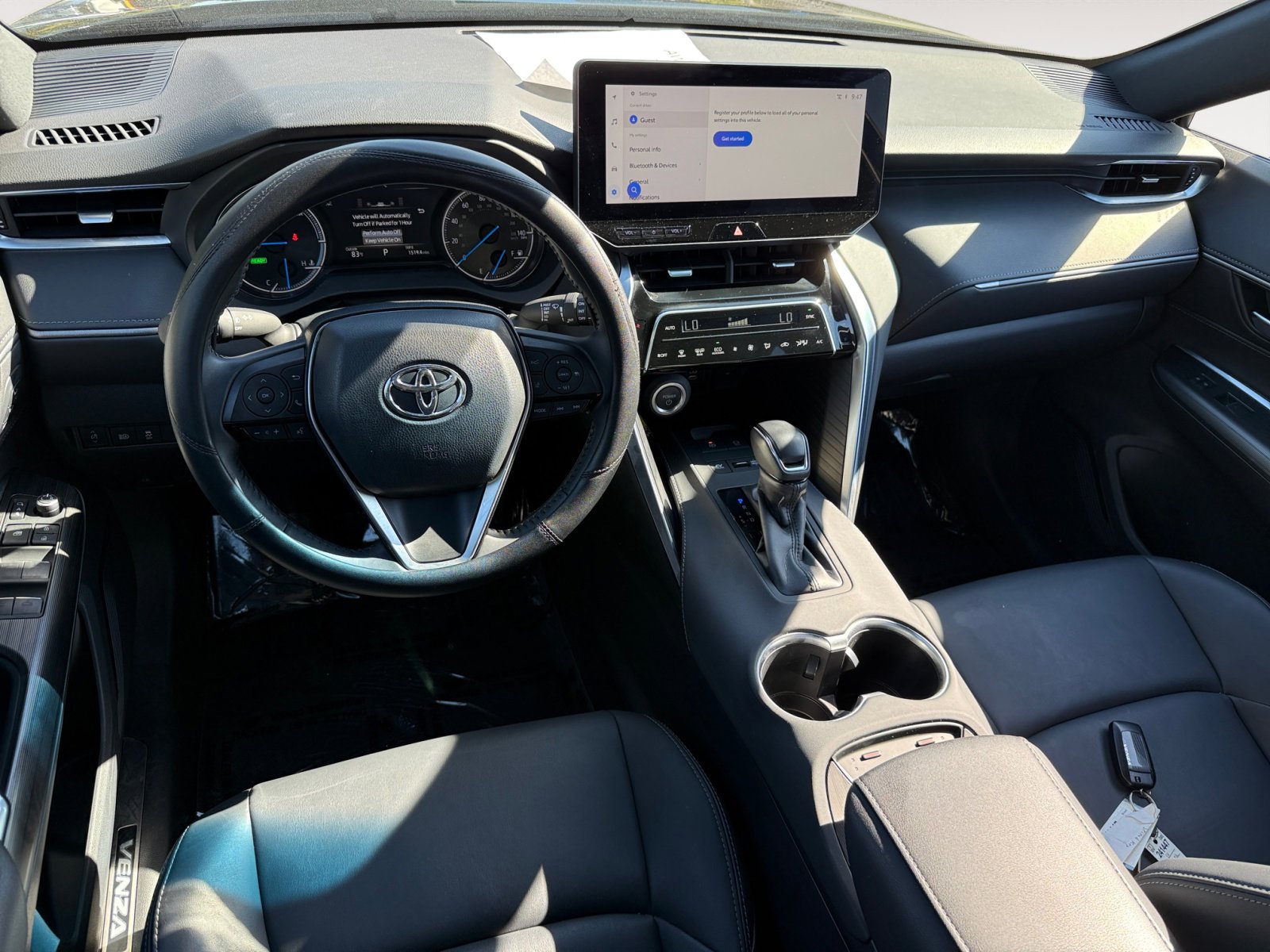 2024 Toyota Venza photo 15