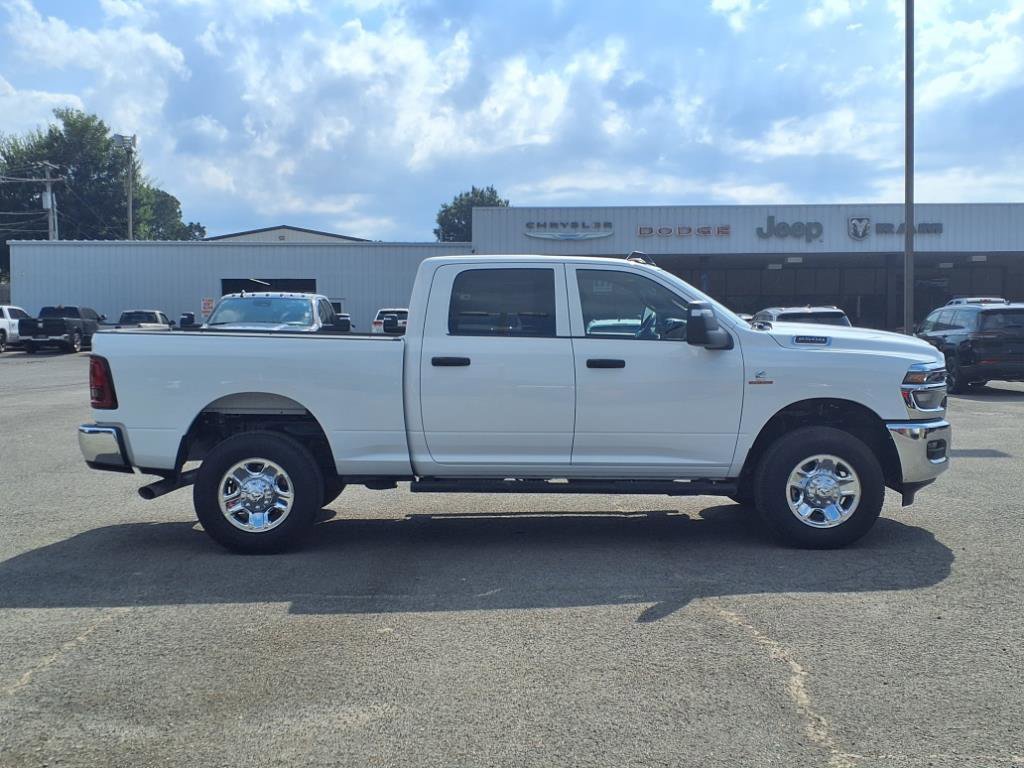 2026 Ram 2500 Tradesman photo 18