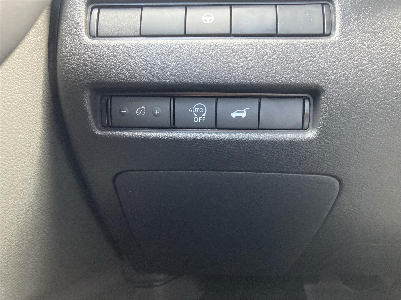 2026 Nissan Rogue SV photo 19