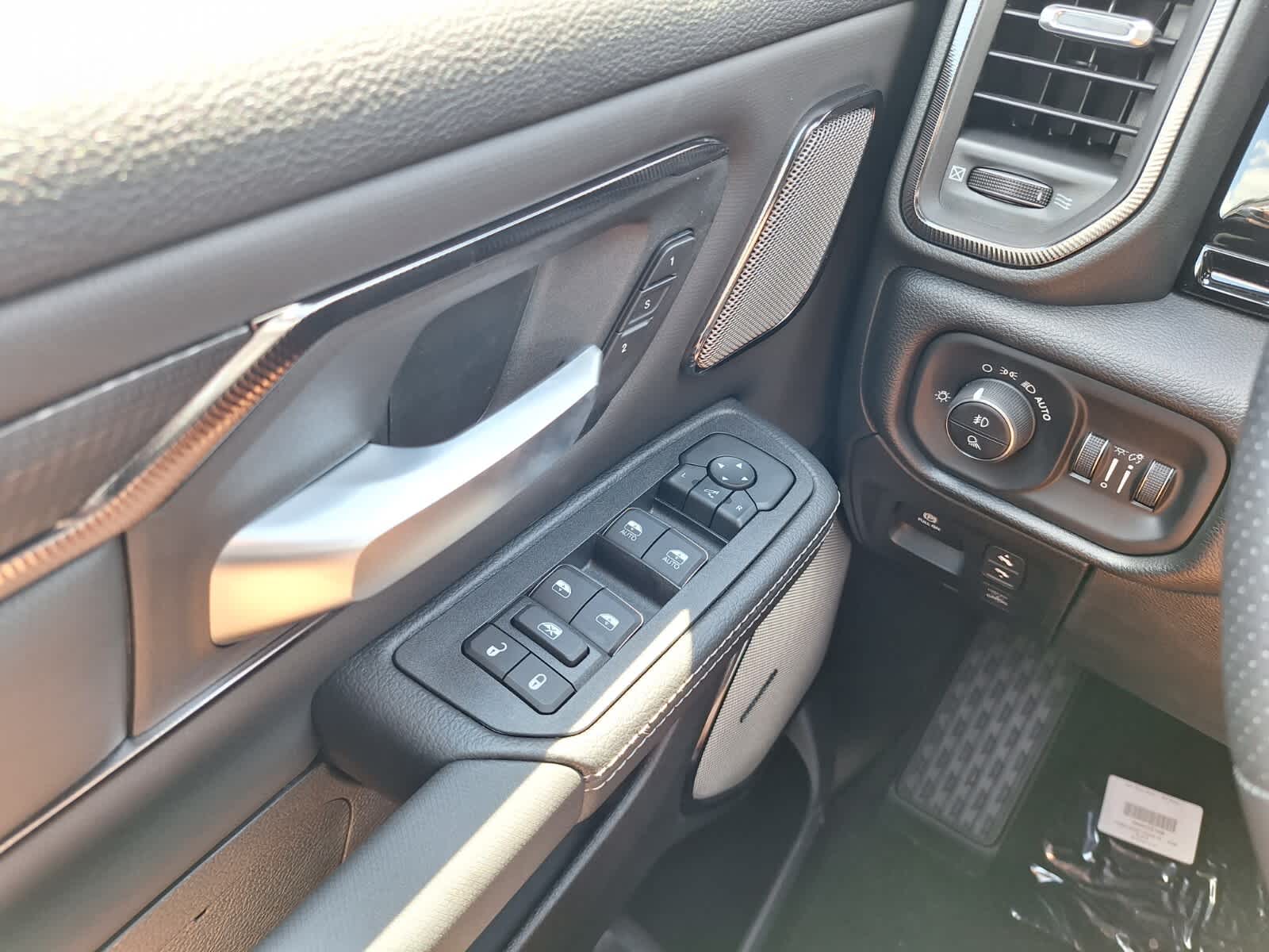 2026 Ram 1500 Rebel photo 23
