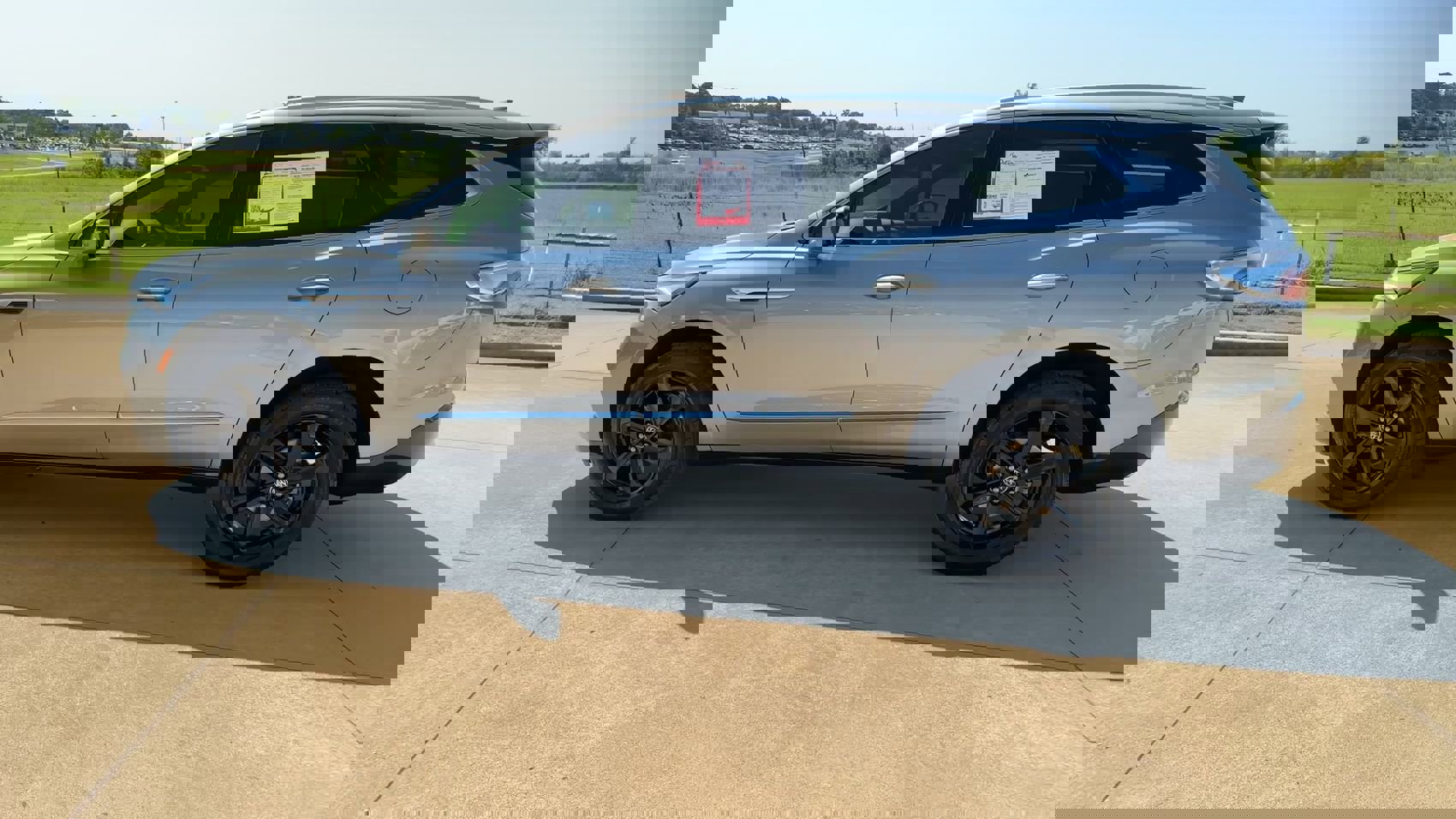 2024 Buick Enclave Essence photo 6