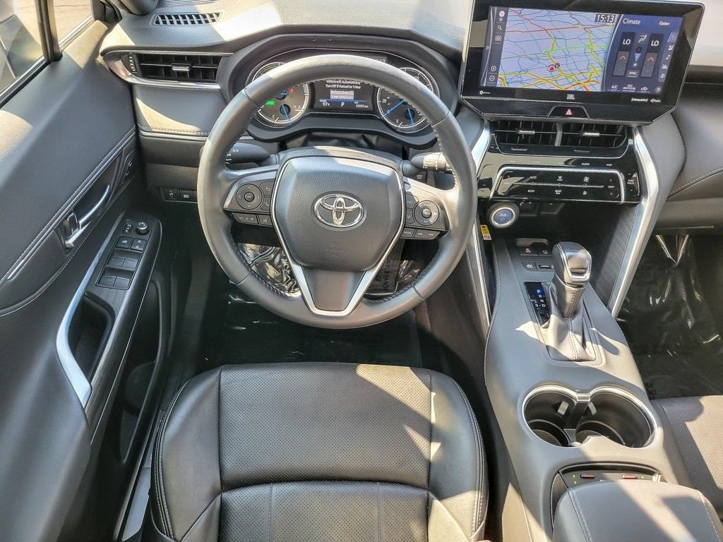 2021 Toyota Venza Limited photo 12