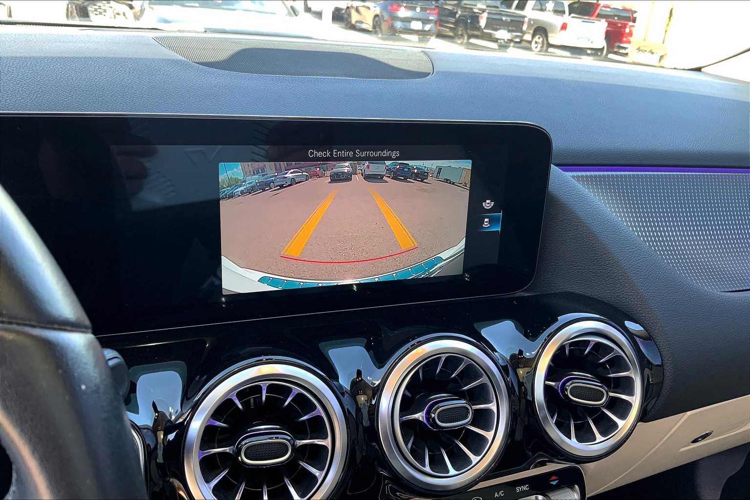 2022 Mercedes Benz GLA 250 4MATIC photo 24