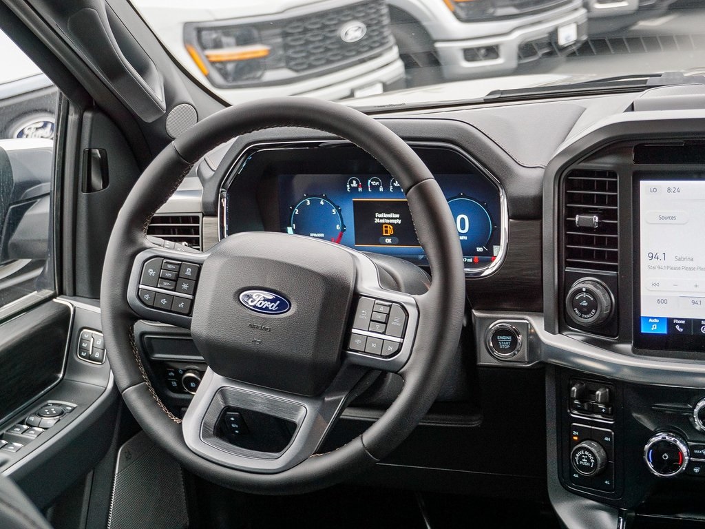 2025 Ford F-150 Lariat photo 15