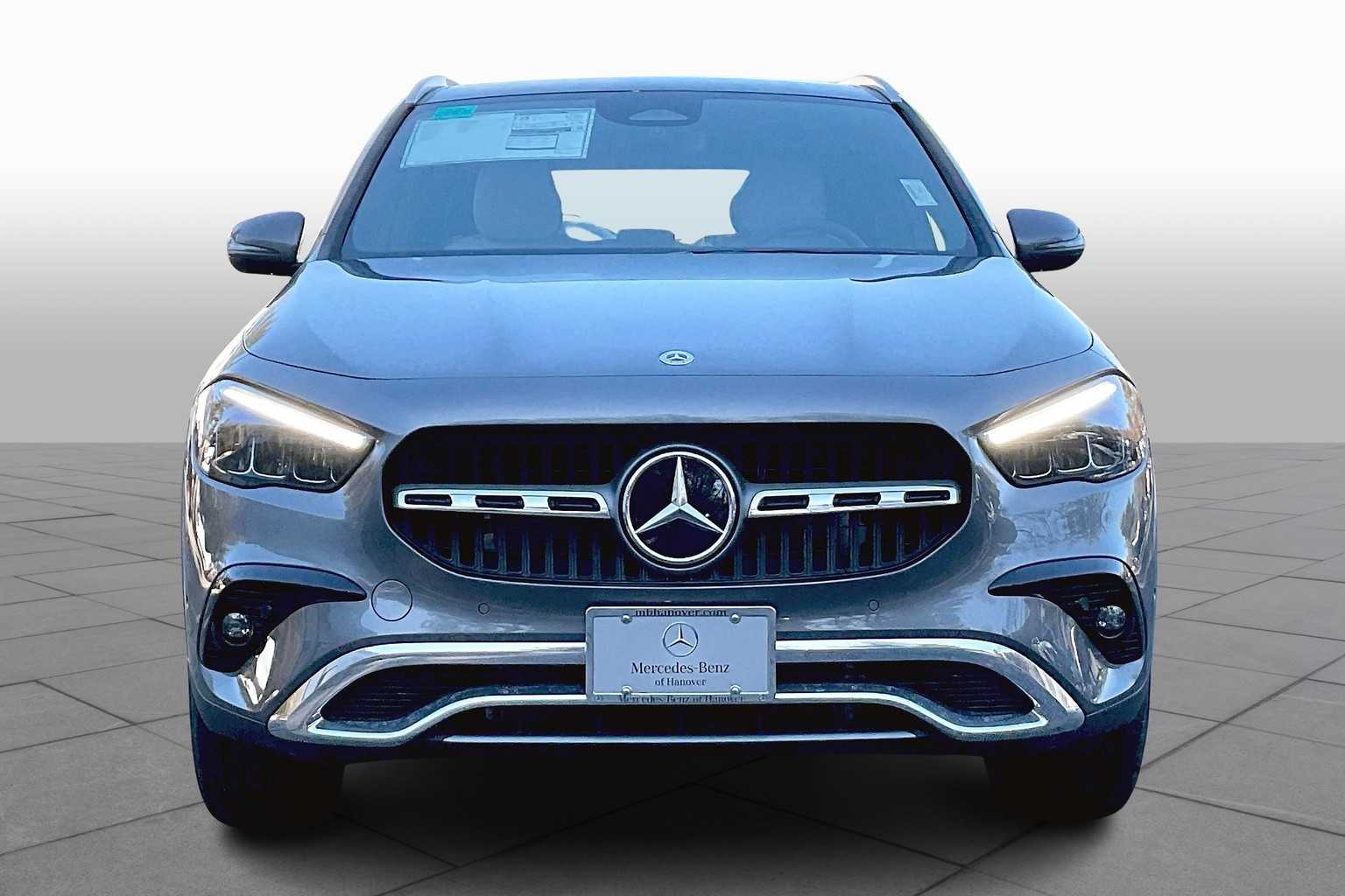 2025 Mercedes Benz GLA 250 4MATIC photo 2