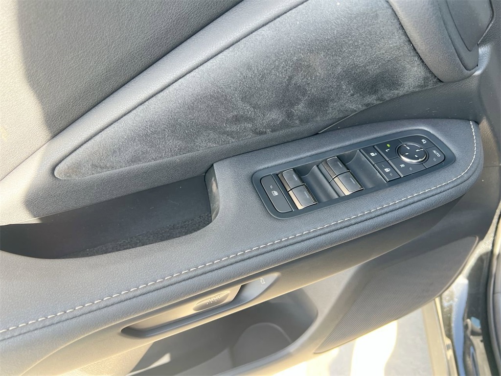 2026 Lexus TX 500h F SPORT Performance Premium photo 10
