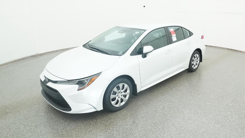 2026 Toyota Corolla LE's photo