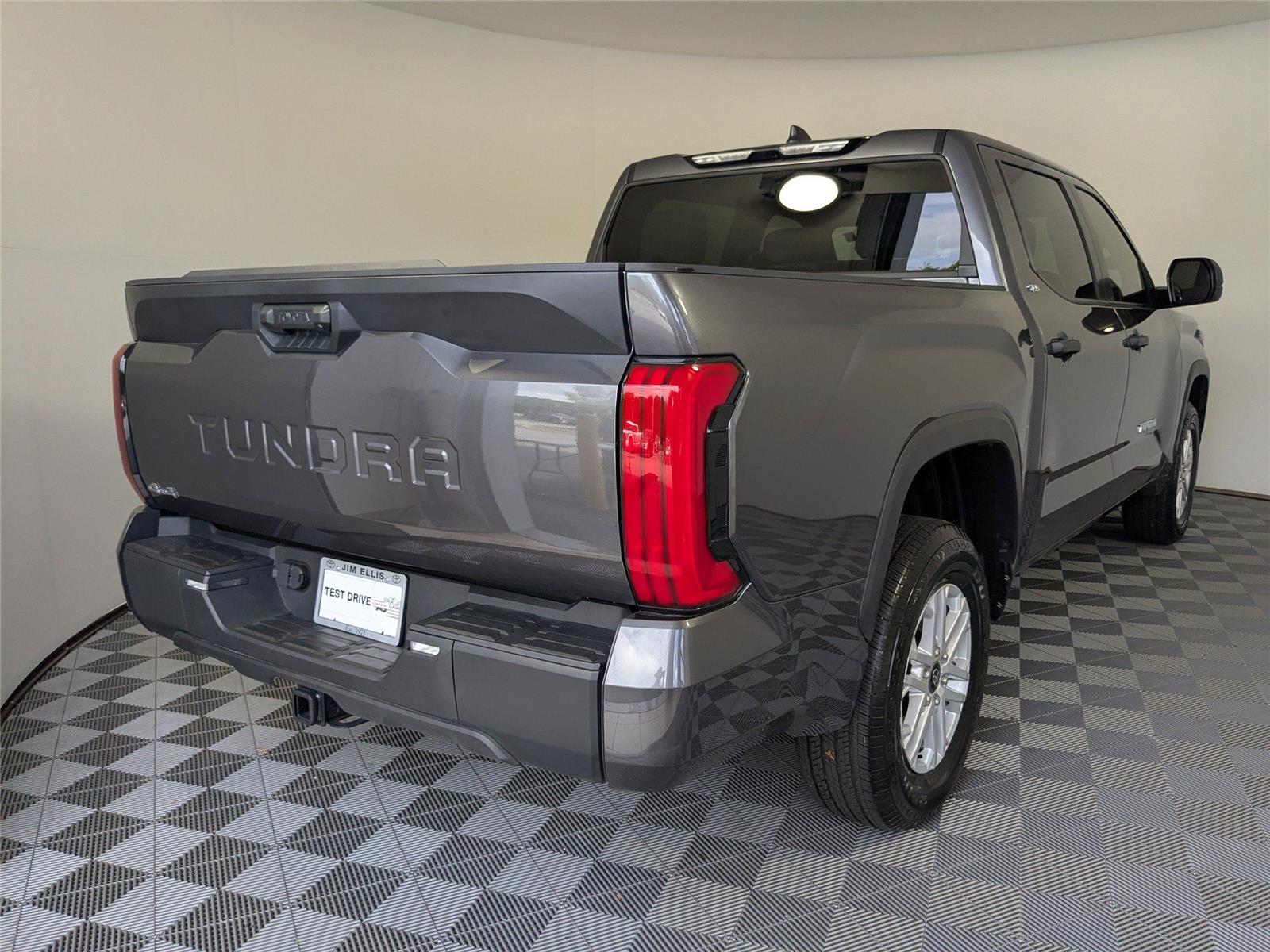 2025 Toyota Tundra SR5 photo 19