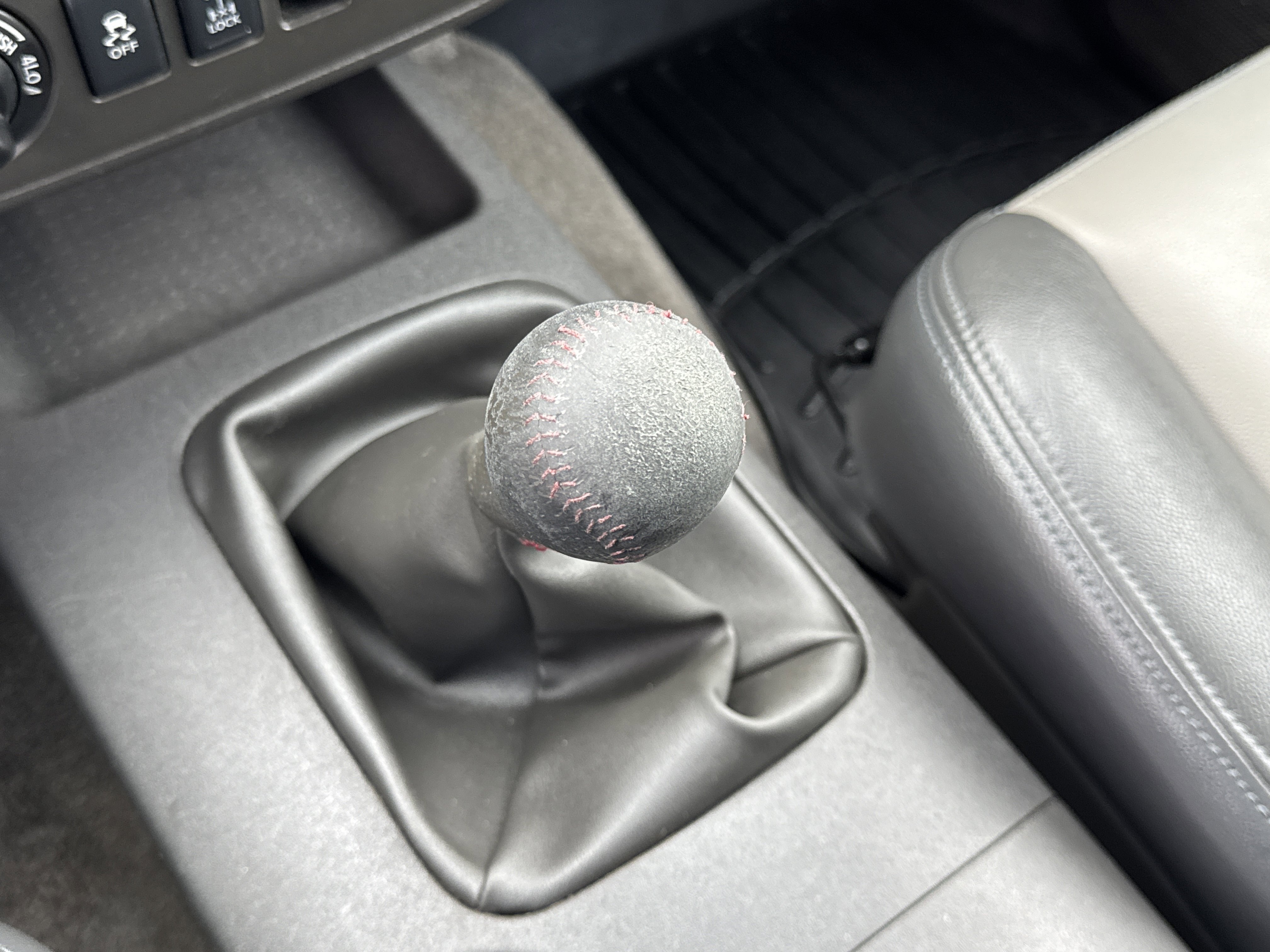 2012 Nissan Xterra PRO-4X photo 4