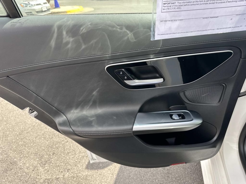 2023 Mercedes Benz C 300 4MATIC photo 28