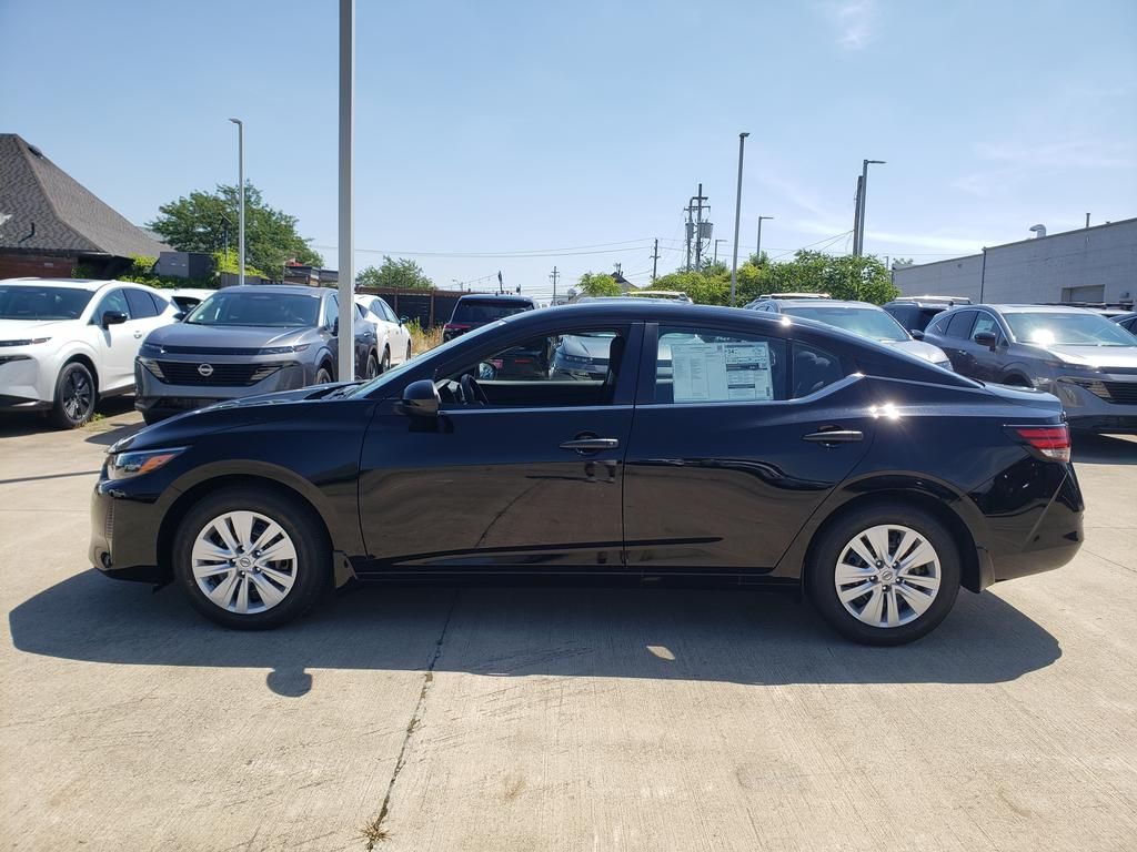 2025 Nissan Sentra S photo 2