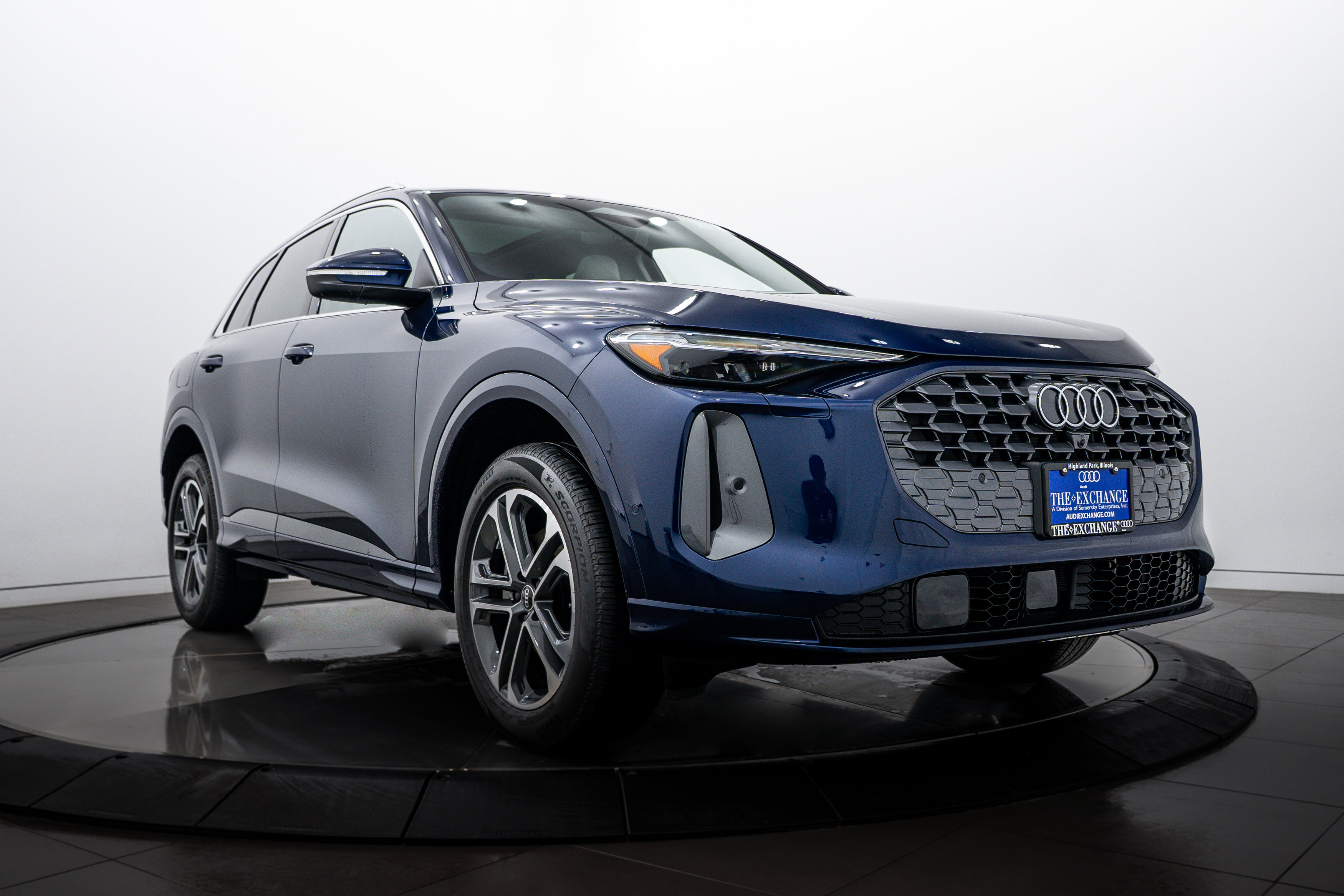 2025 Audi New Q5 Premium Plus's photo