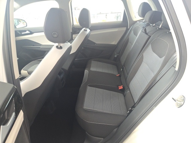 2025 Volkswagen Taos S photo 11