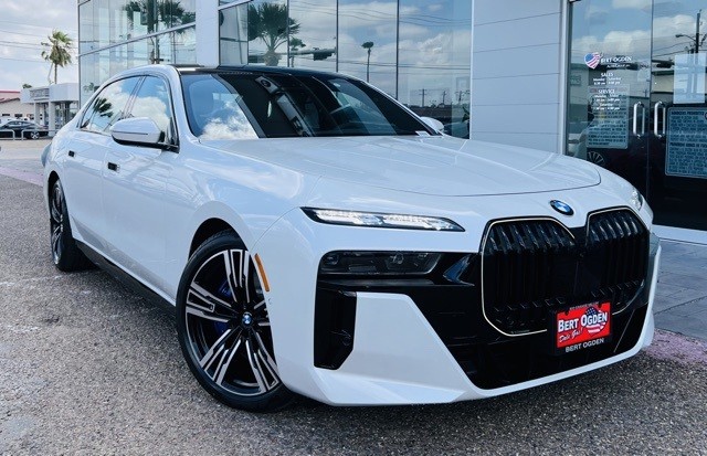 2025 BMW 7 Series 760i xDrive
