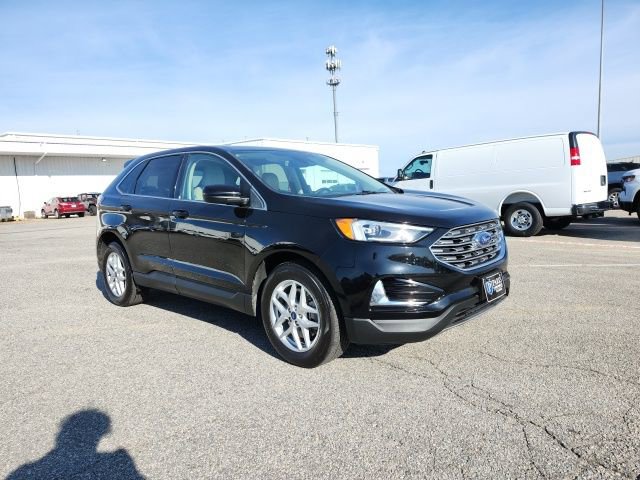 2022 Ford Edge SEL's photo