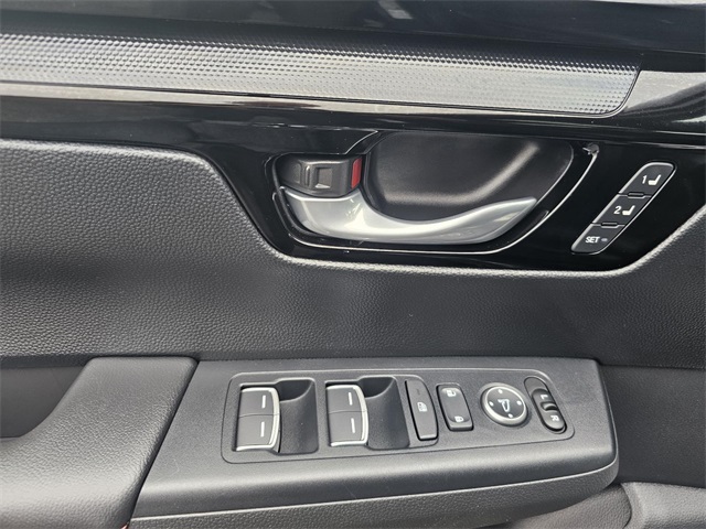 2024 Honda CR-V Hybrid Sport Touring photo 13